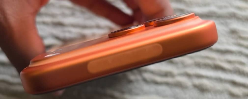 Apple iPhone 17 Pro Max 3