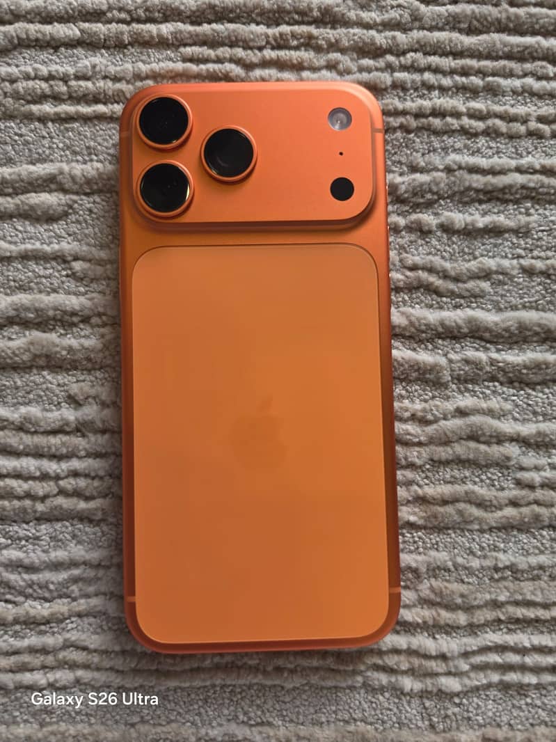 Apple iPhone 17 Pro Max 9