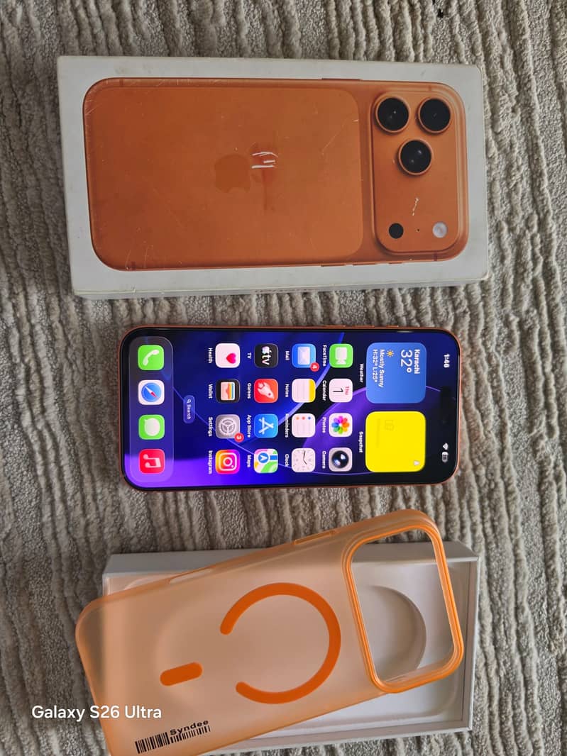 Apple iPhone 17 Pro Max 16