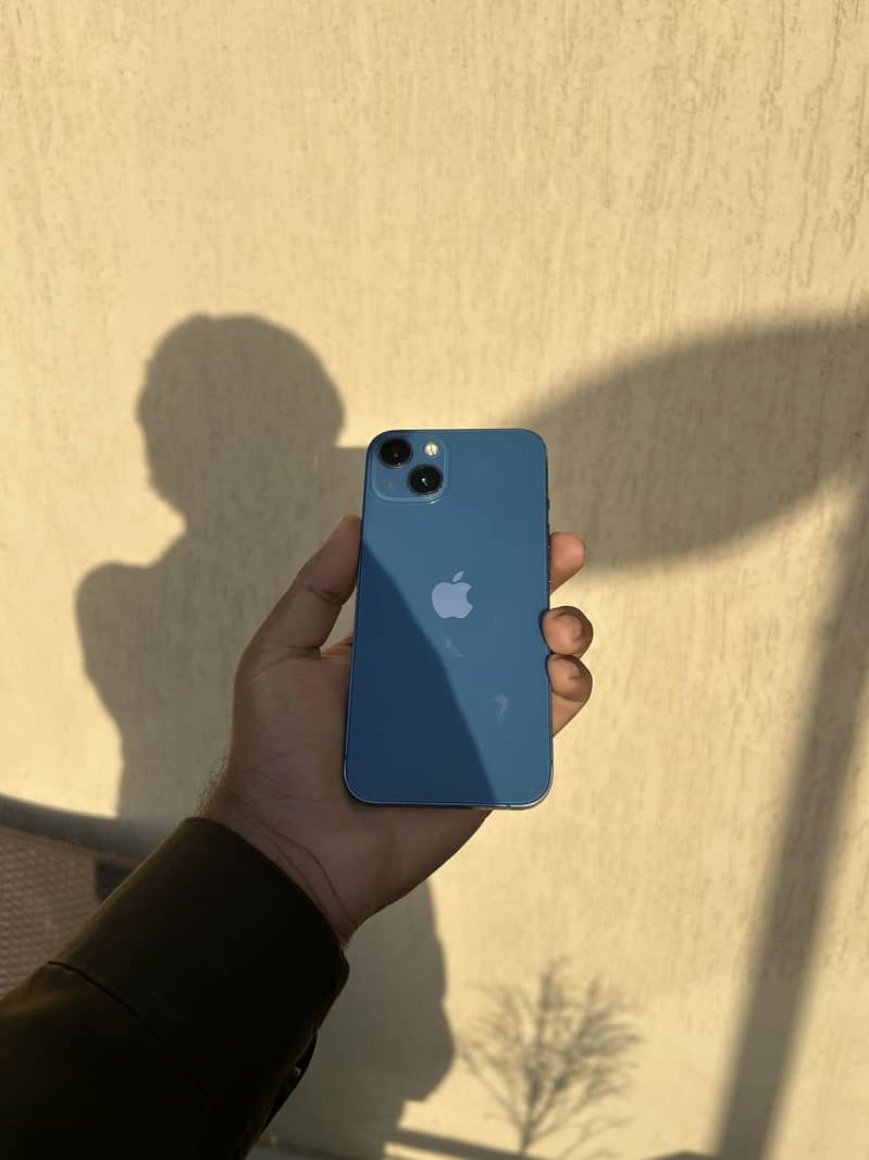 Apple iPhone 13 1