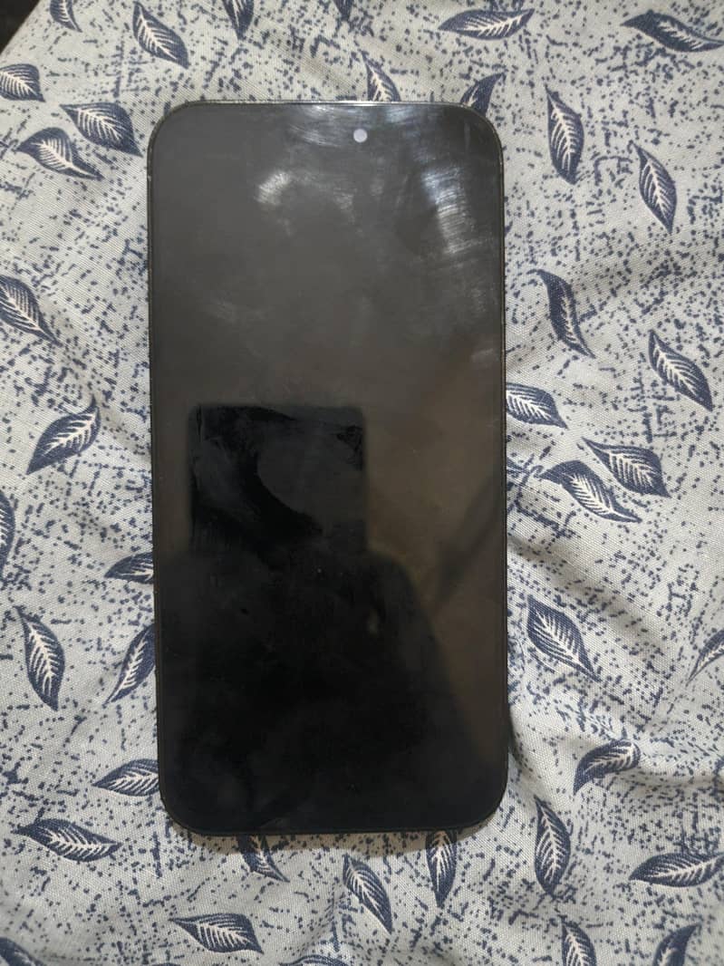 Apple iPhone 14 Pro Max 1
