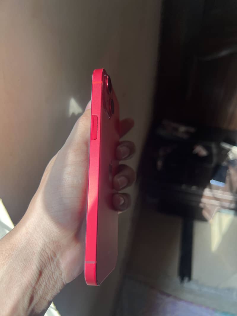 Apple iPhone 14 plus 3