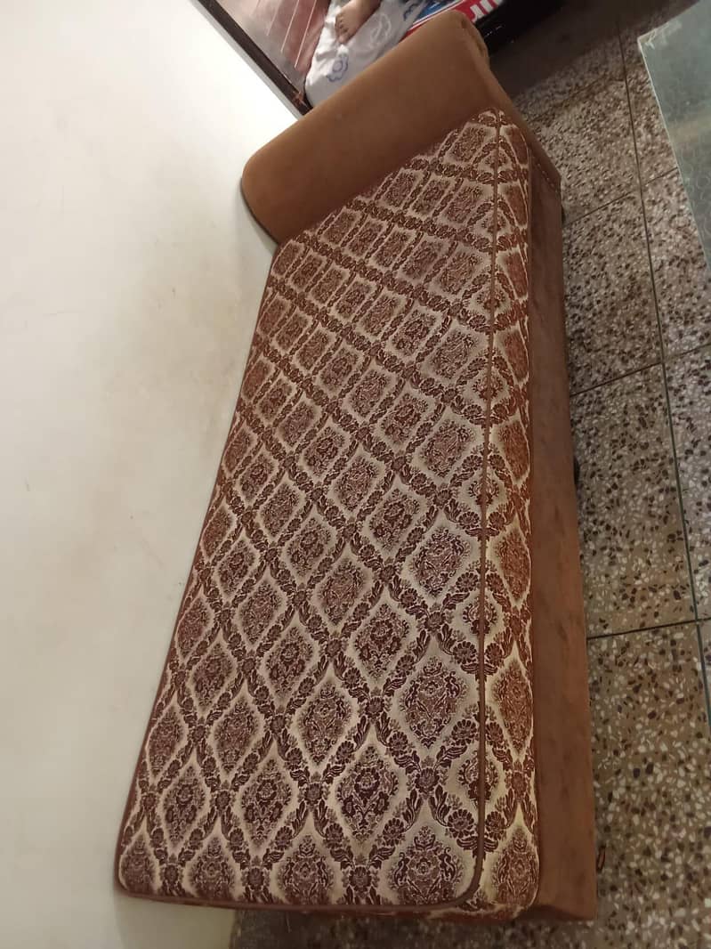 Sofa set 0