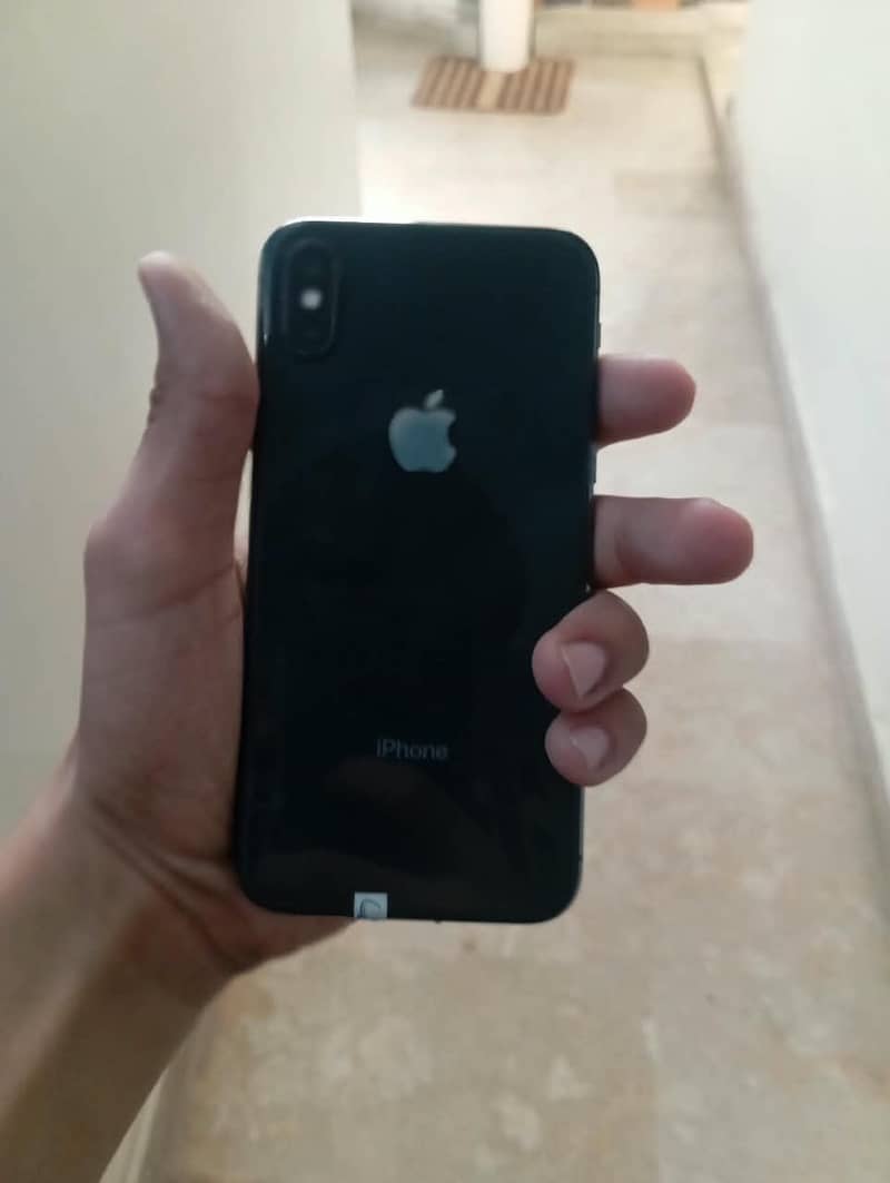 Apple iPhone X 1