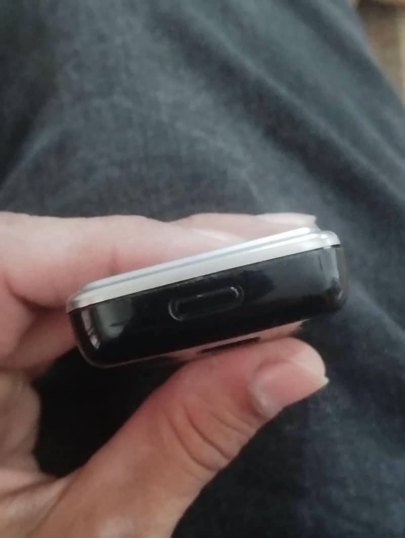 Nokia 6300 8