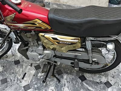 Honda 125 Gold