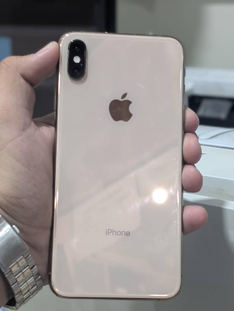 Apple iPhone XS Max 0