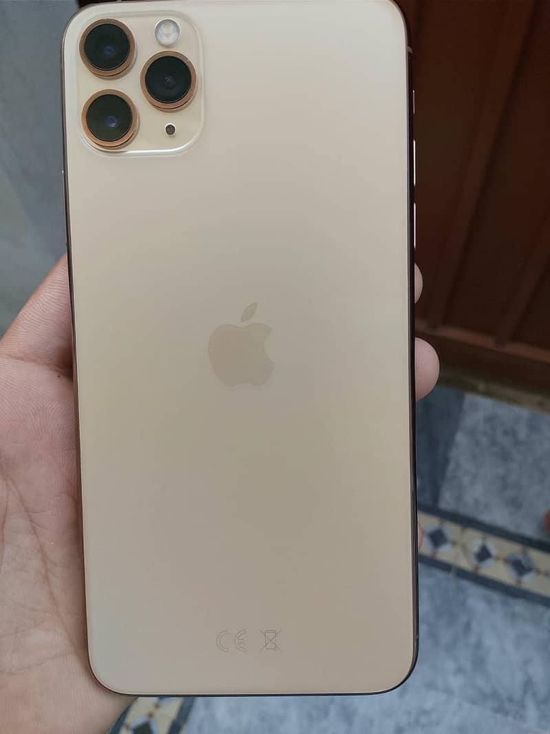 Apple iPhone 11 Pro Max 0