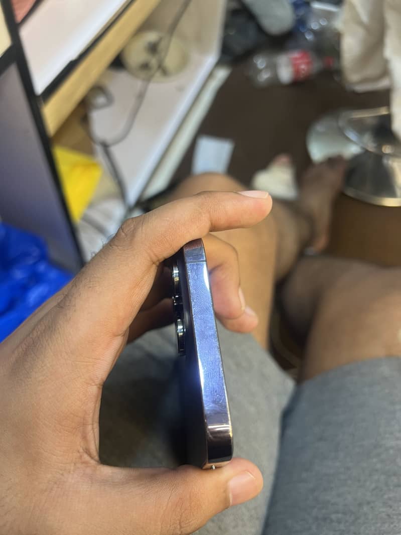 Apple iPhone 14 Pro Max 1