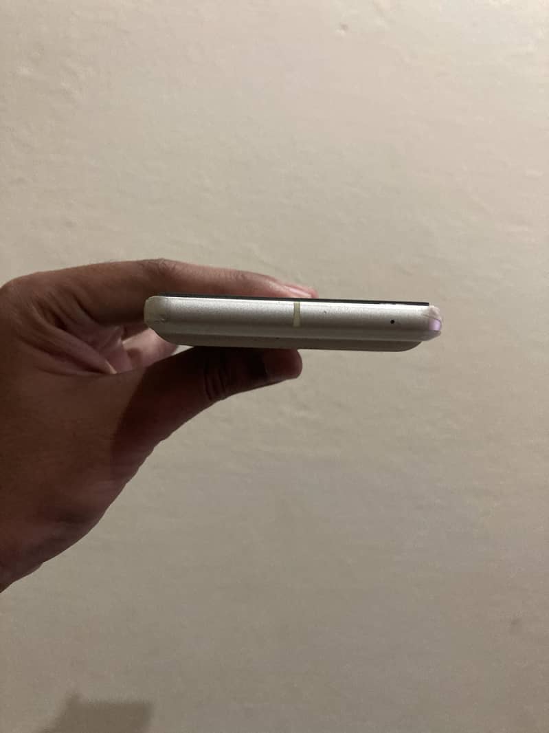 Google Pixel 7 5