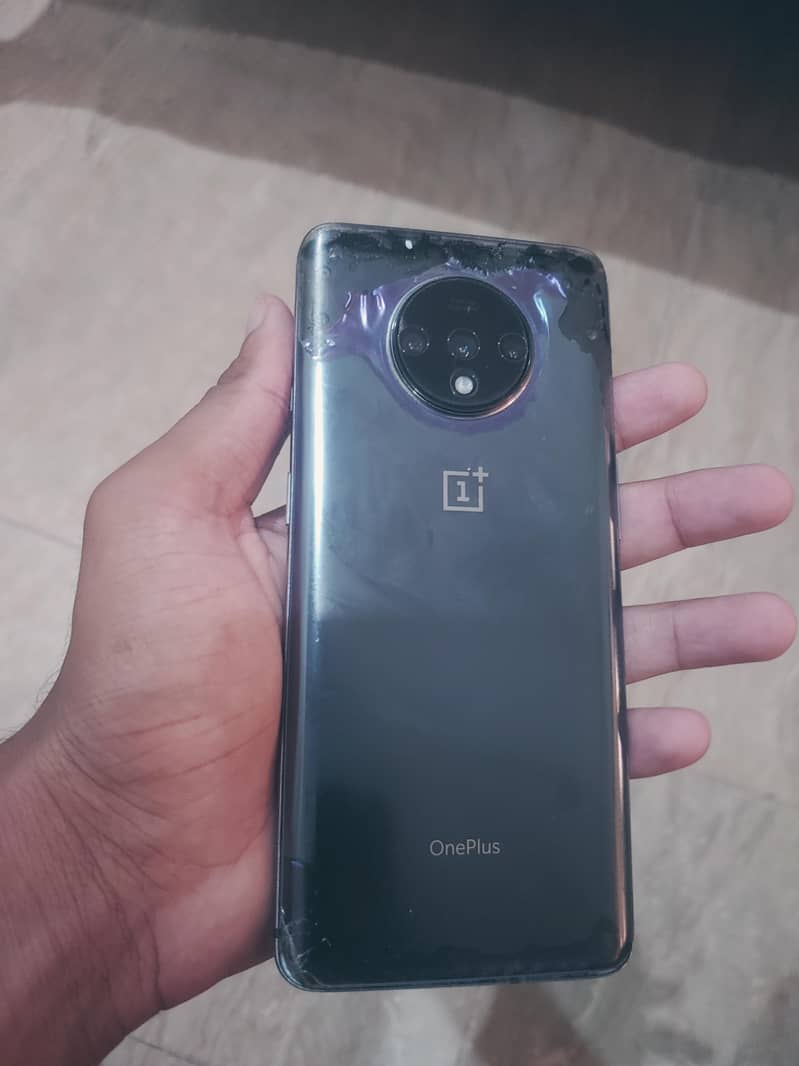 One Plus 7T 1