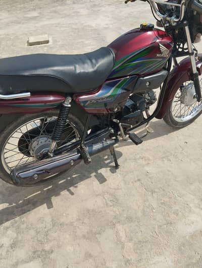 Honda pridor