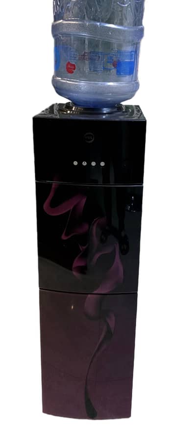 PEL 525 Curved Glass Door Woter Dispenser Mirror Impression