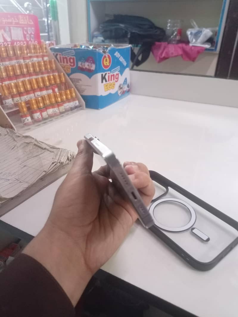Apple iPhone 14 Pro 4