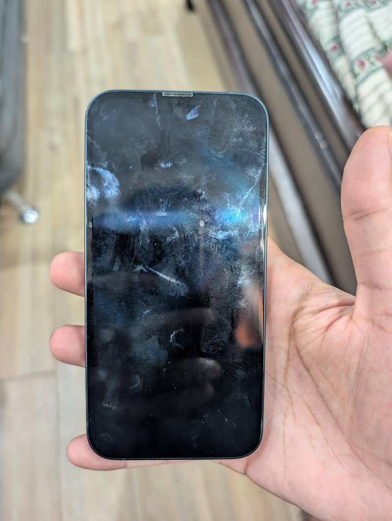 Apple iPhone 14 5