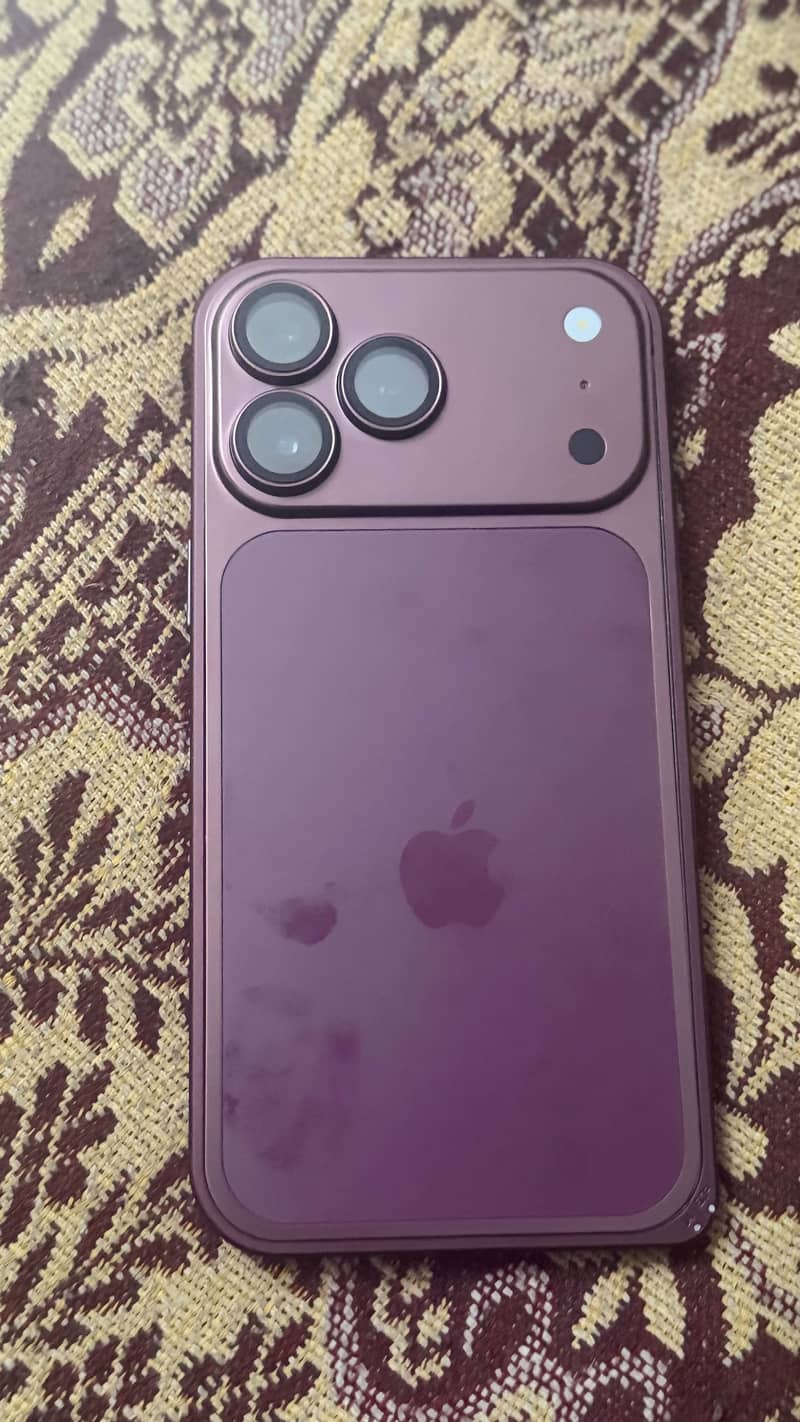 Apple iPhone 14 Pro Max 2