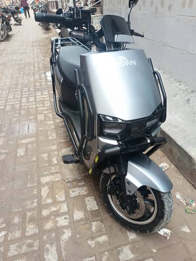 Urgent Sale – Crown Flash Electric Bike 2026