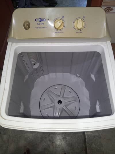 FULL SIZE WASHING MACHINE