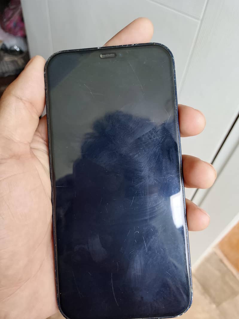 Apple iPhone 12 5