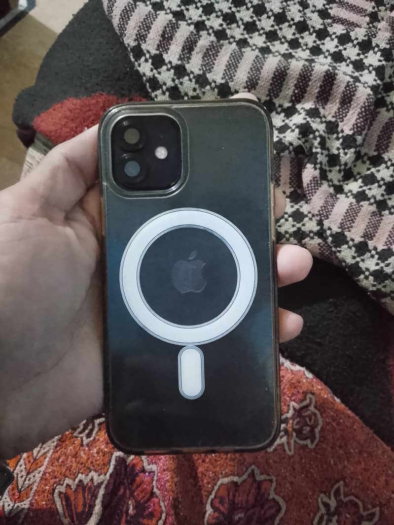 Apple iPhone 12 9