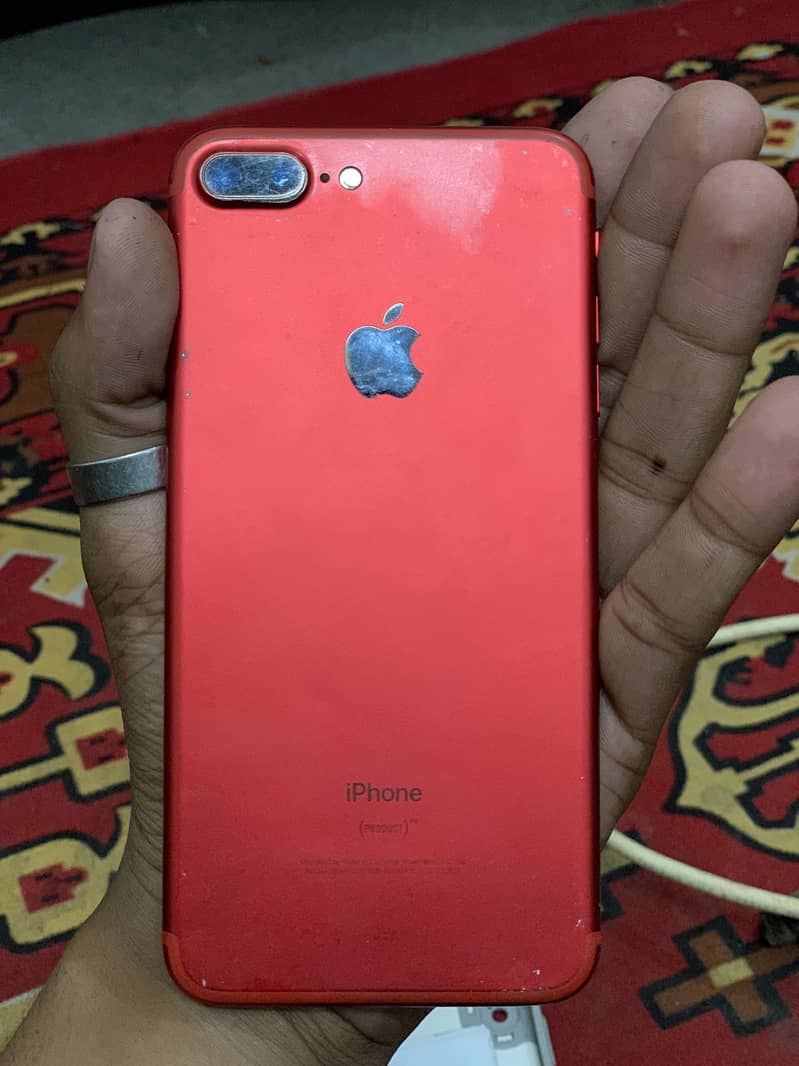 Apple iPhone 7 Plus 3