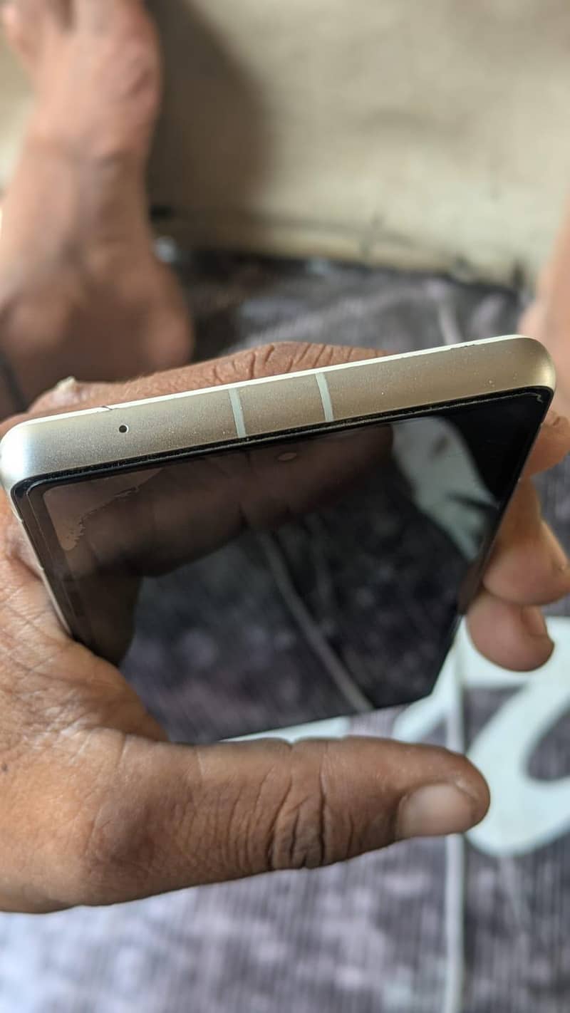 Google Pixel 7a 2