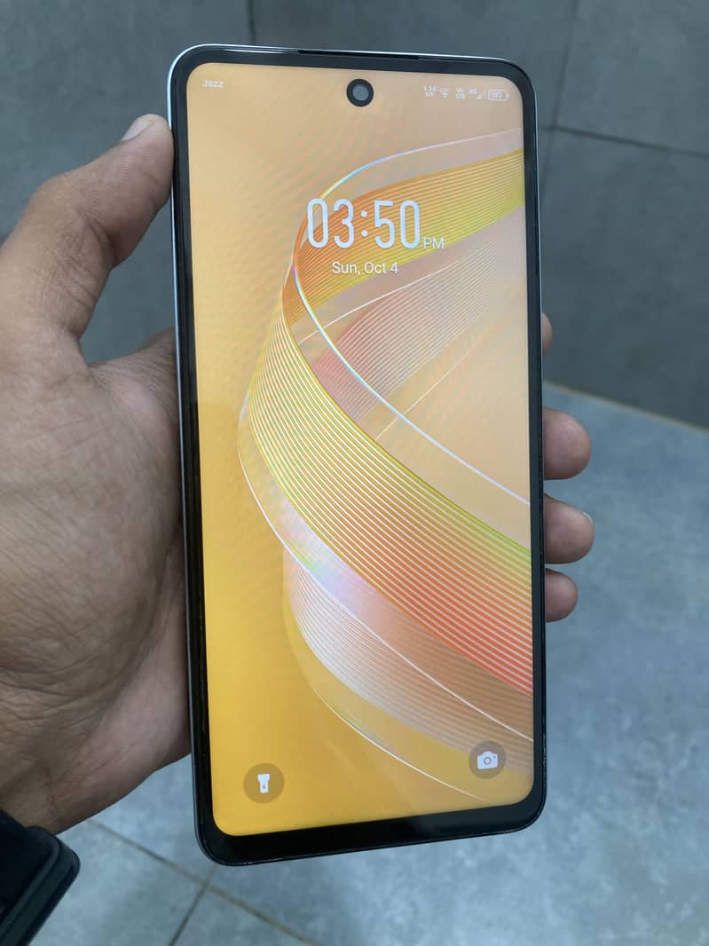 Infinix Smart 8 0