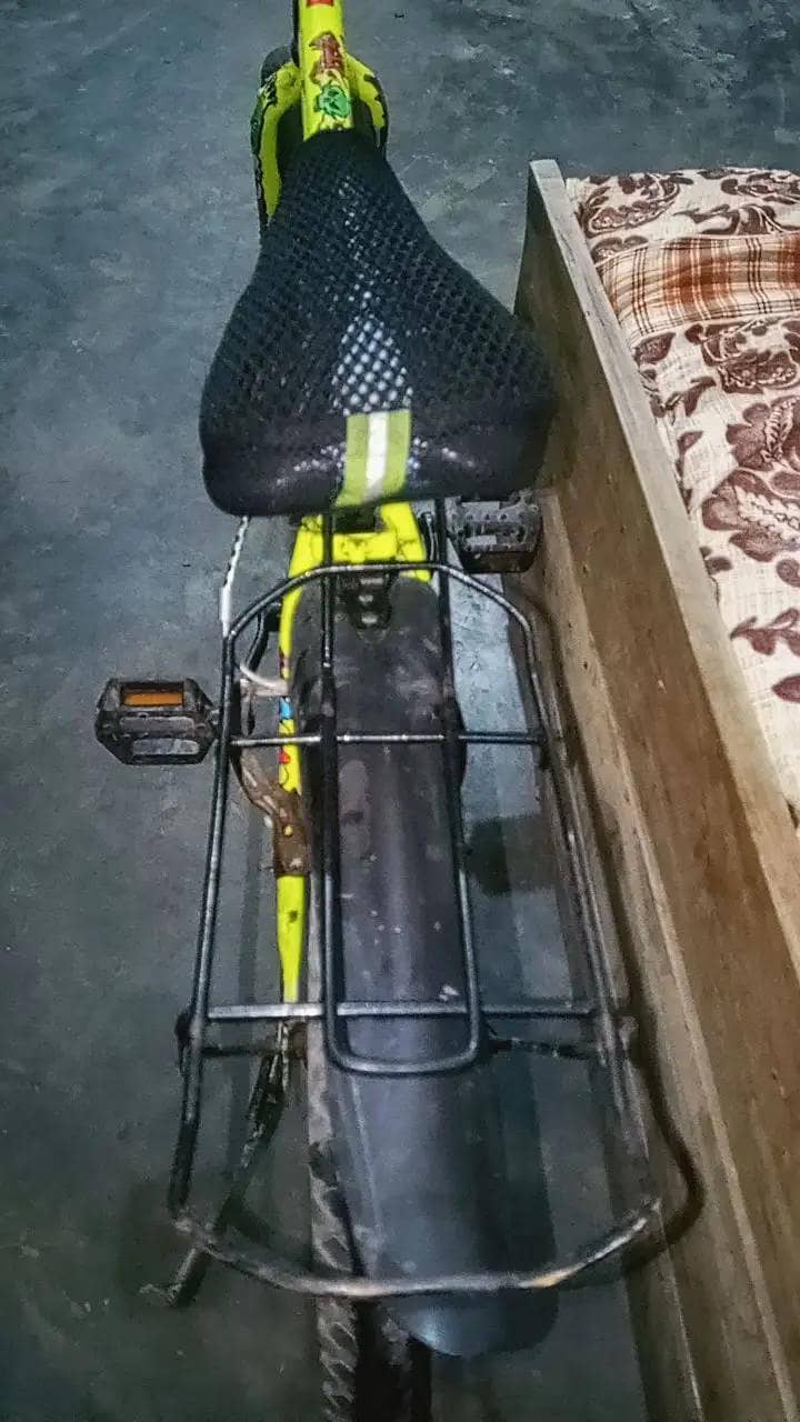 bicycle 8/10 condition 0