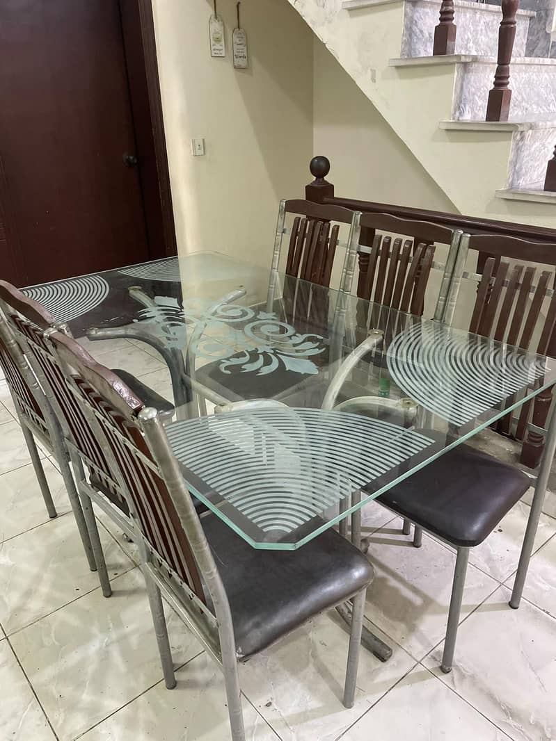 6 persons dinning table 1