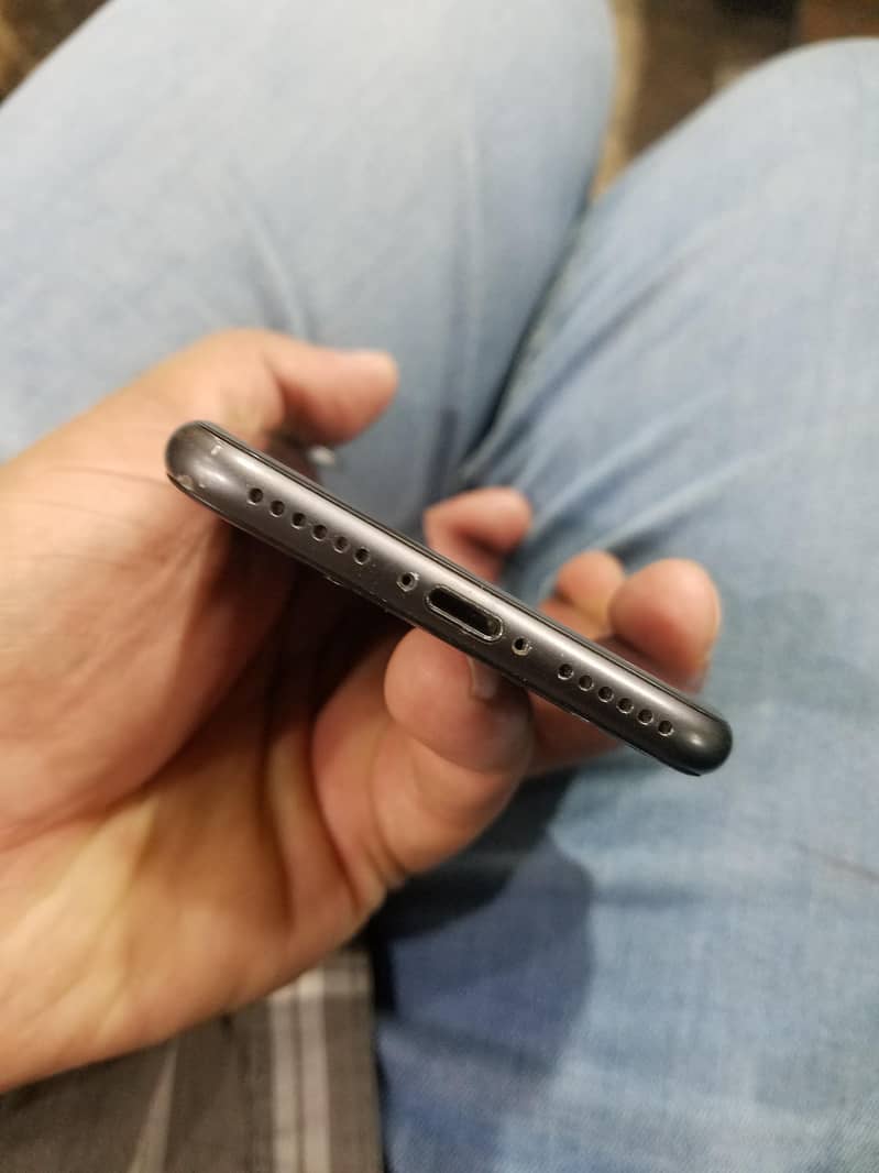 Apple iPhone 8 2