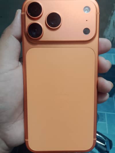 Apple iPhone 17 Pro Max 256GB Factory Unlock  4 month Sim Time hai