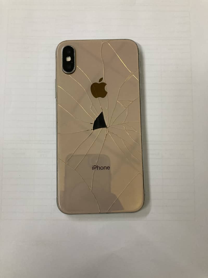 Apple iPhone X 4