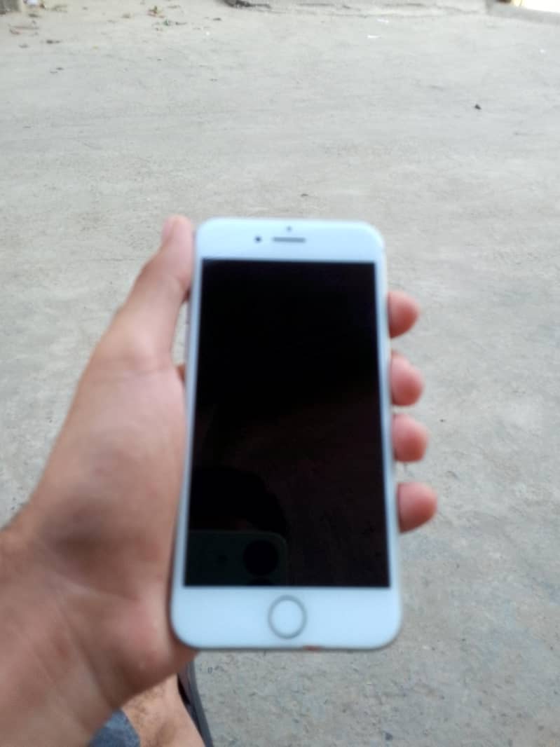 Apple iPhone 8 5