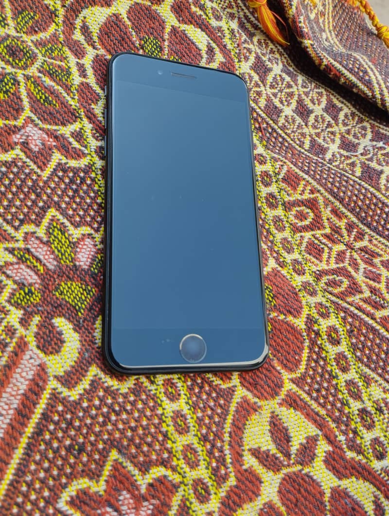 Apple iPhone 7 5