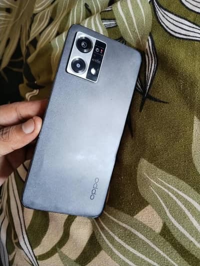 OPPO F21 Pro