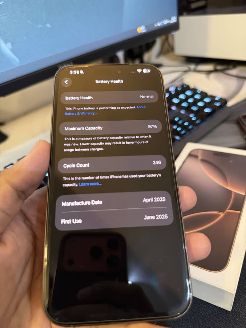 Apple iPhone 16 Pro Max 7