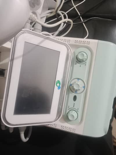 Hydra facial machine