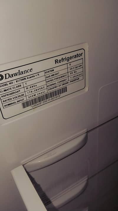 used refrigerator . Excellent 10/10 condition