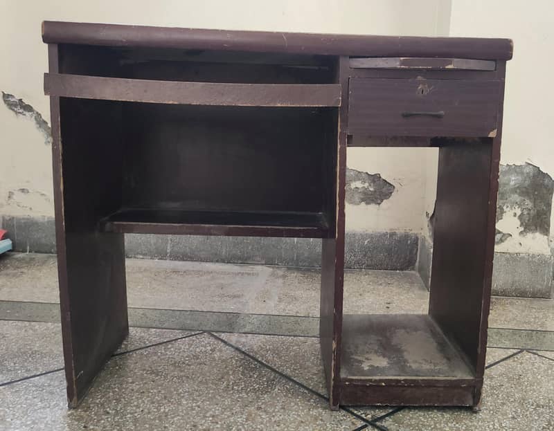 computer/study table 1