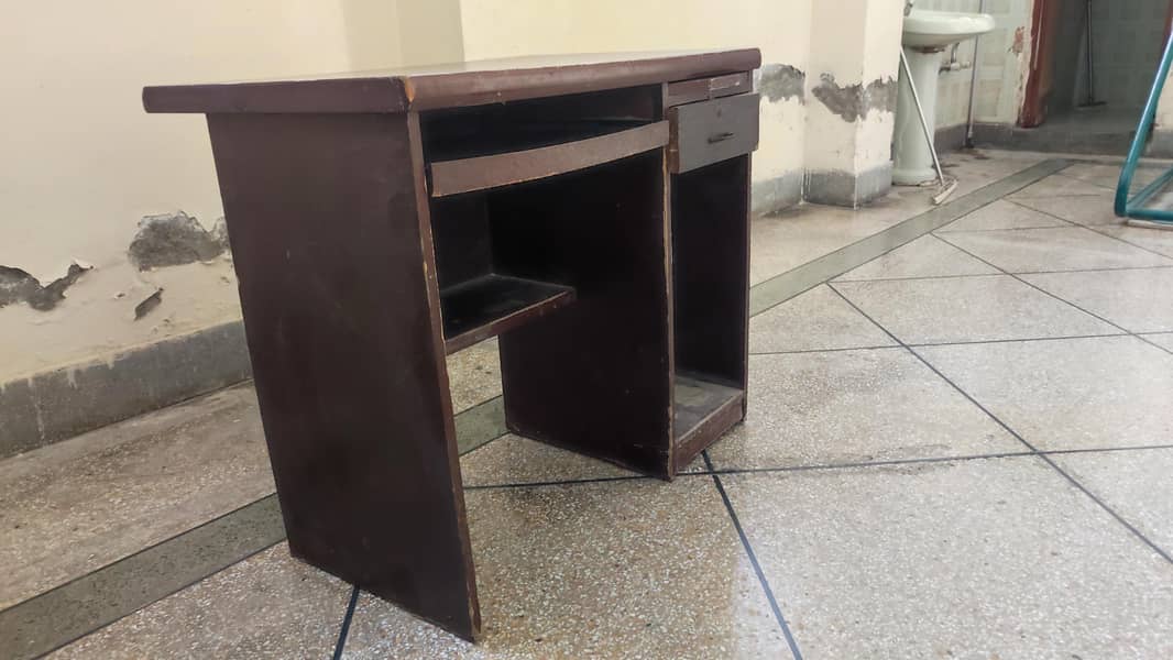 computer/study table 2