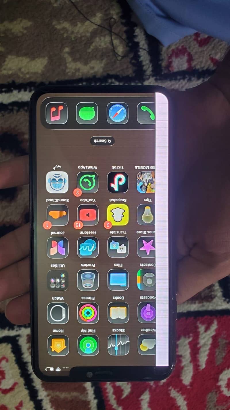 Apple iPhone 11 Pro Max 1