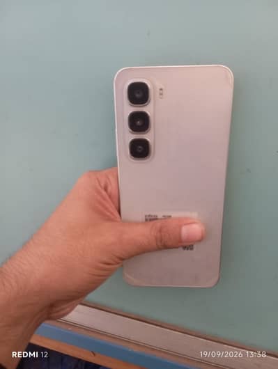 Infinix Hot 60i 6/128 only mobile