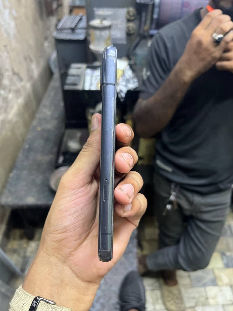 Google Pixel 8a 2