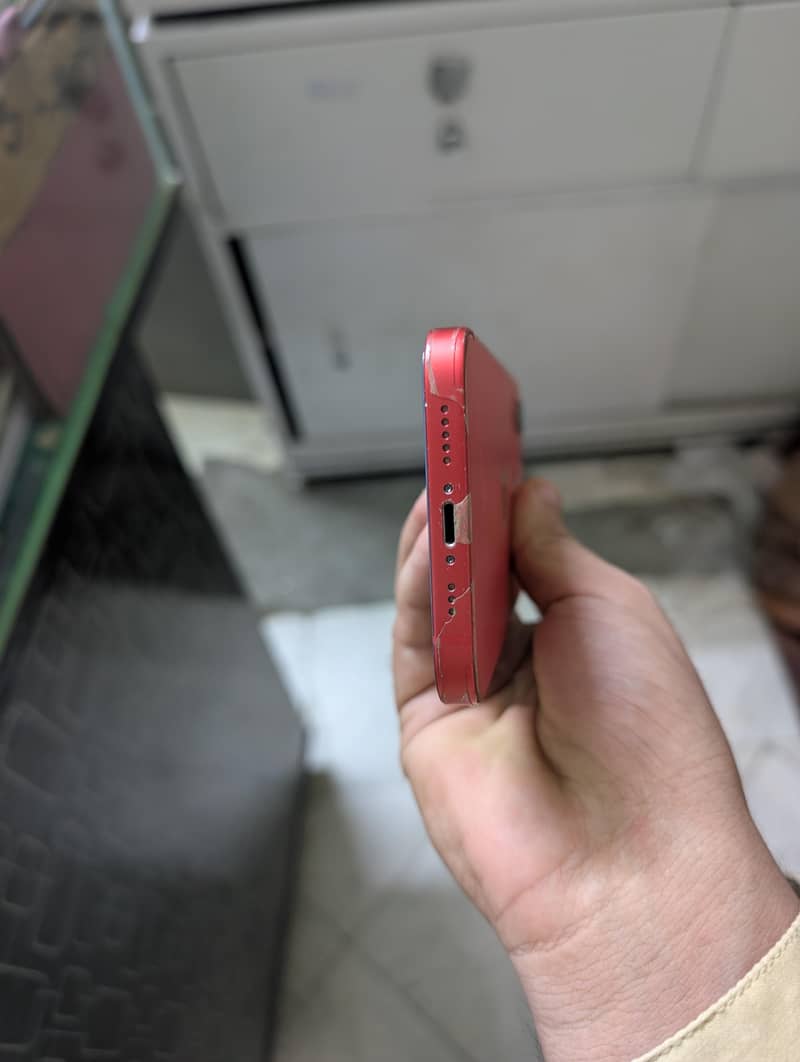 Apple iPhone 12 5
