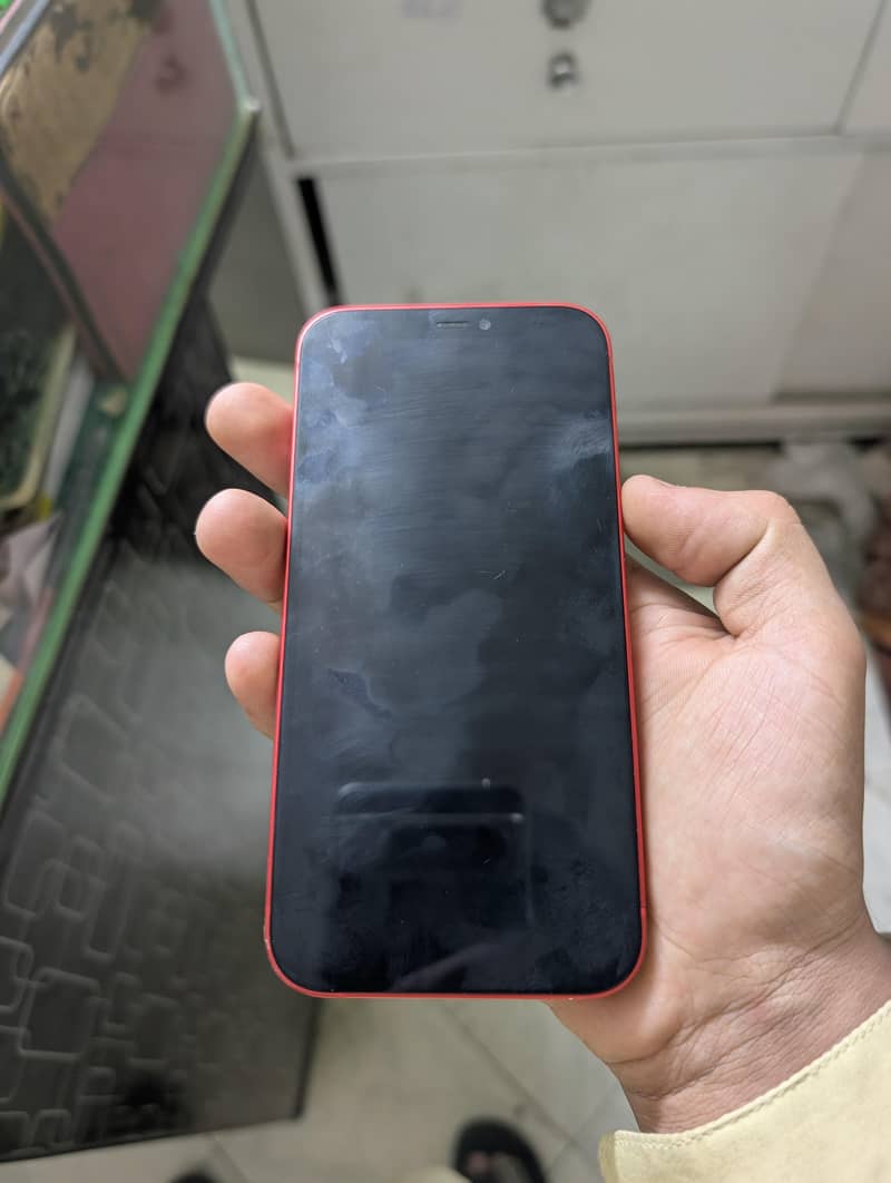Apple iPhone 12 6