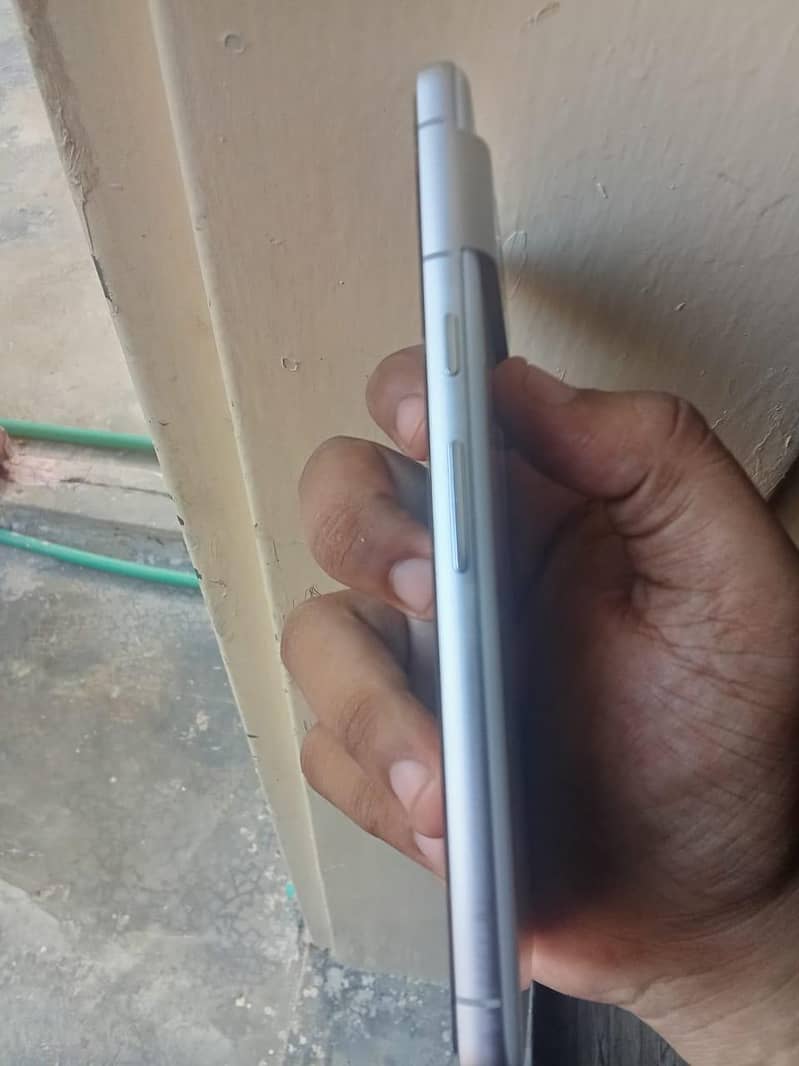 Google Pixel 7 8GB RAM 256GB Memory 1