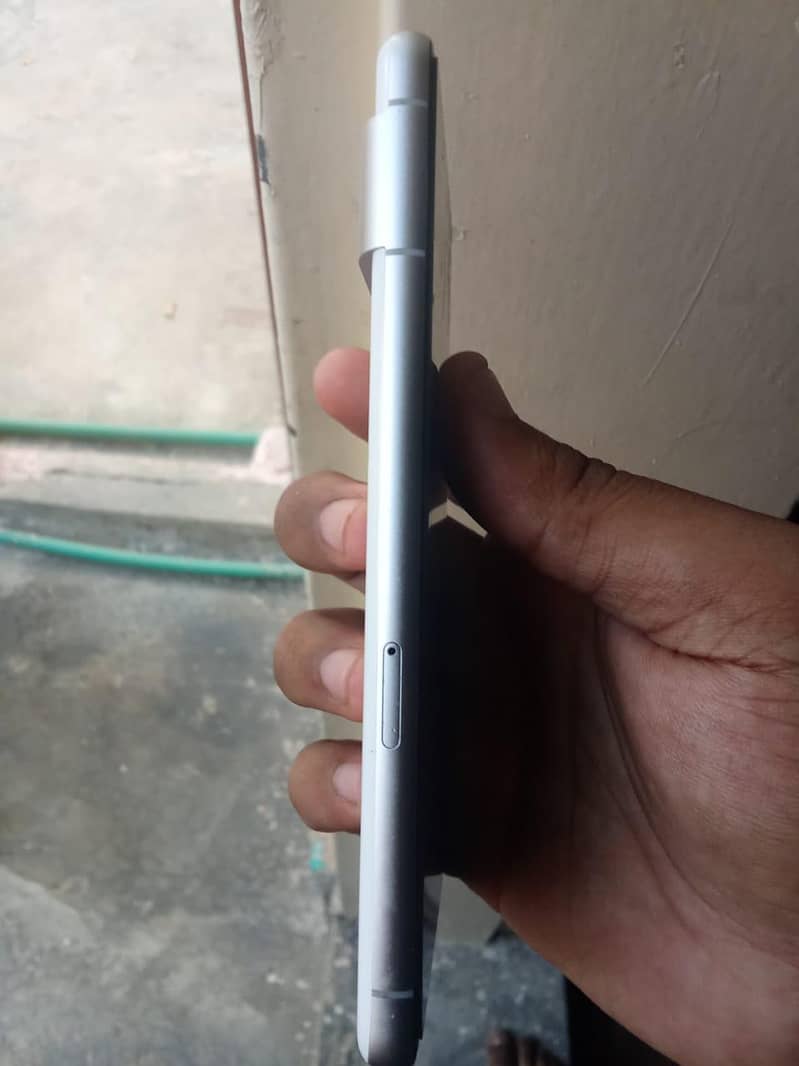 Google Pixel 7 8GB RAM 256GB Memory 2