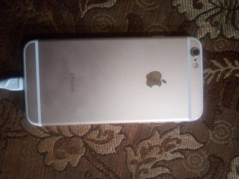 Apple iPhone 6 2