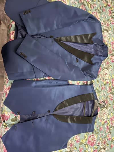 Coat & waistcoat new condition