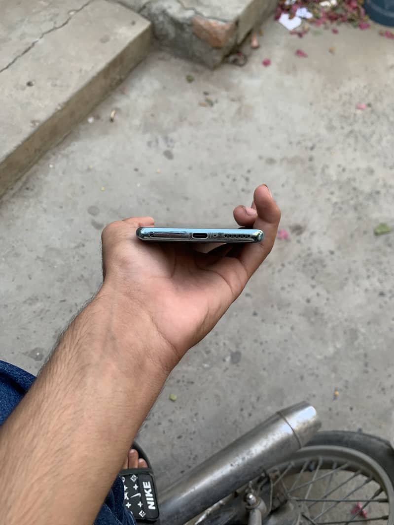 Xiaomi Redmi Note 14 Pro 2